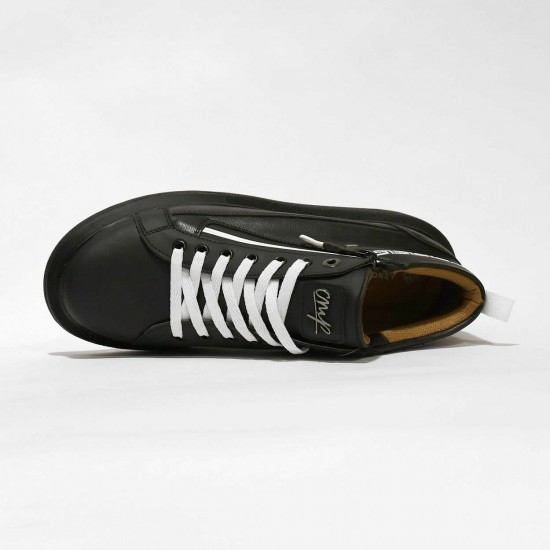 A. Mcqueen Platform Sneakers Zwart